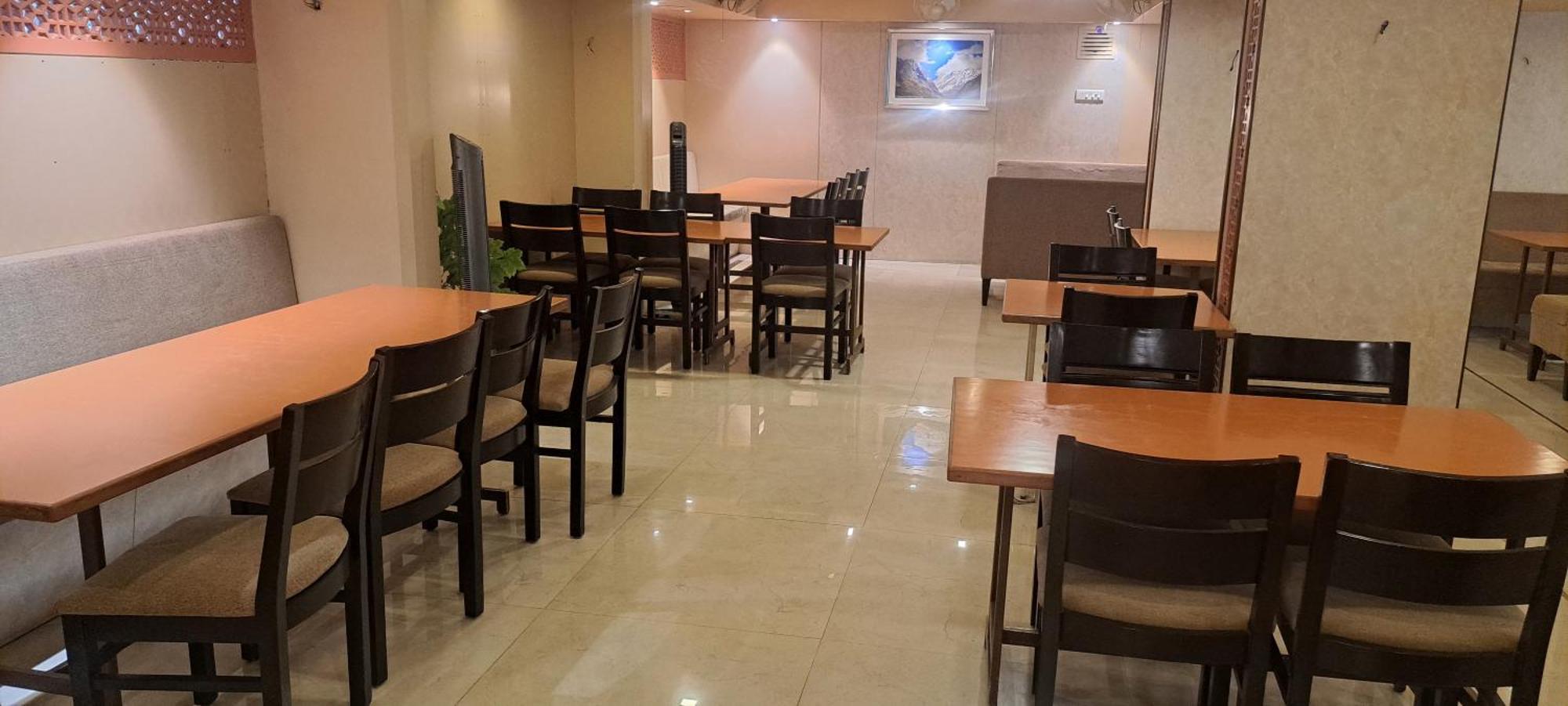 Hotel Swaroop Pune Eksteriør bilde